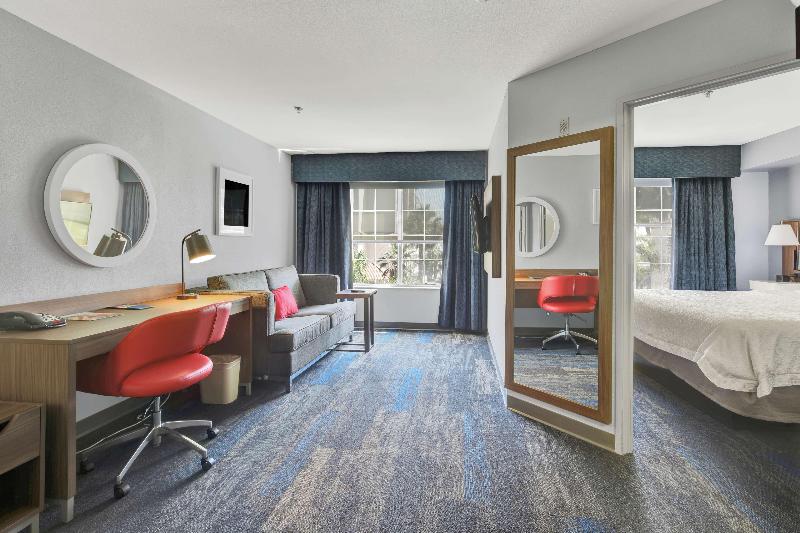 Люкс Кровать Кинг, Hampton Inn And Suites Santa Ana/orange County Airport