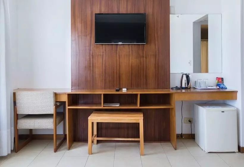 Superior Kamer, Julio Cesar