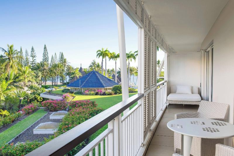 Suite Llit King, Le Méridien Nouméa Resort & Spa