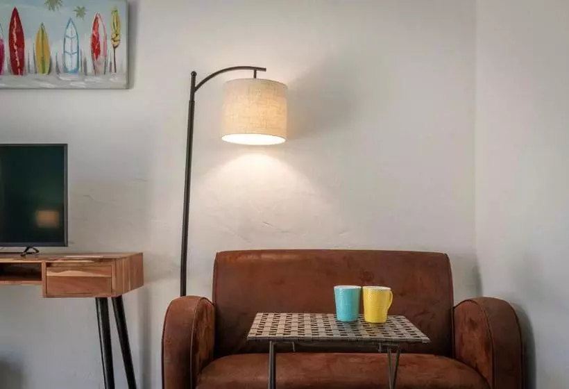 اتاق راحتی, Les Bastides Saint Paul