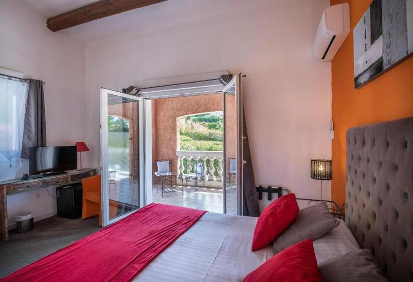 수피리어 트리플 룸, Les Bastides Saint Paul