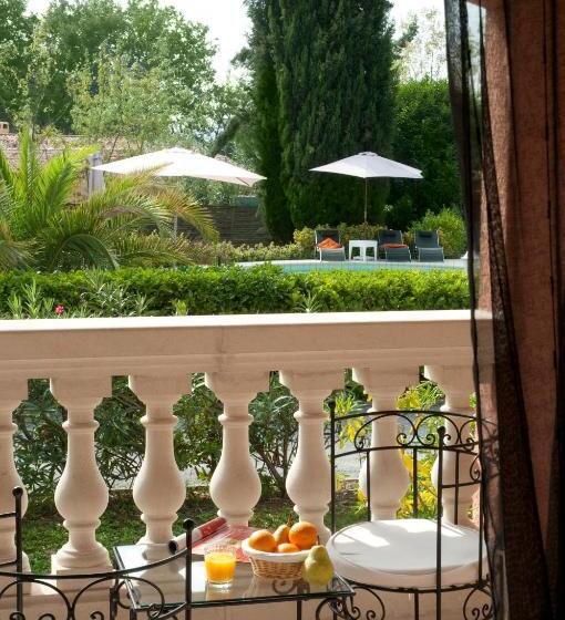 Трехместный Номер Superior, Les Bastides Saint Paul