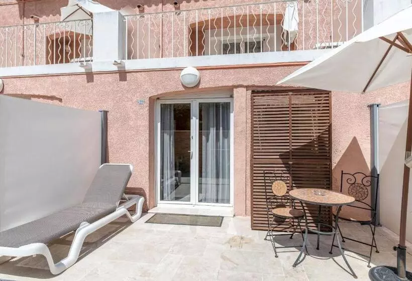 اتاق سوپریور, Les Bastides Saint Paul