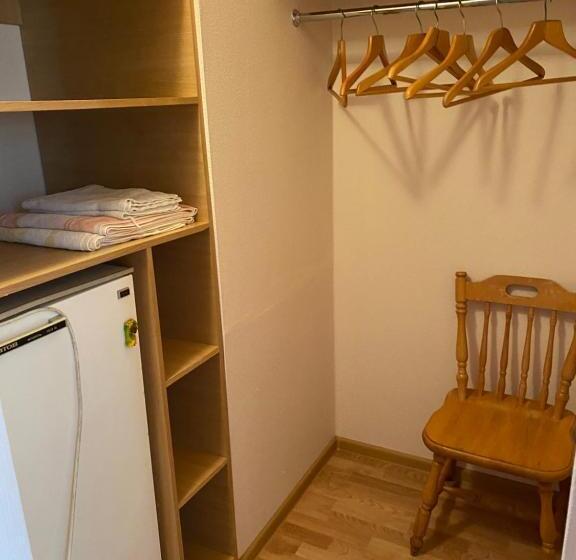 سوییت, Majori Guesthouse