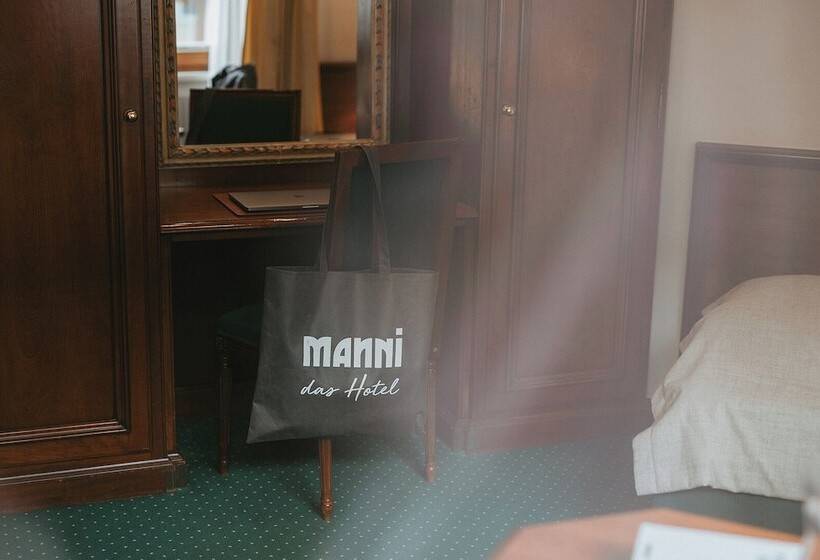 스탠다드 싱글 룸, Manni Das