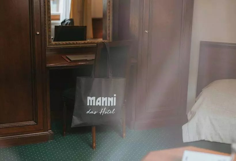 اتاق استاندارد یک نفره, Manni Das