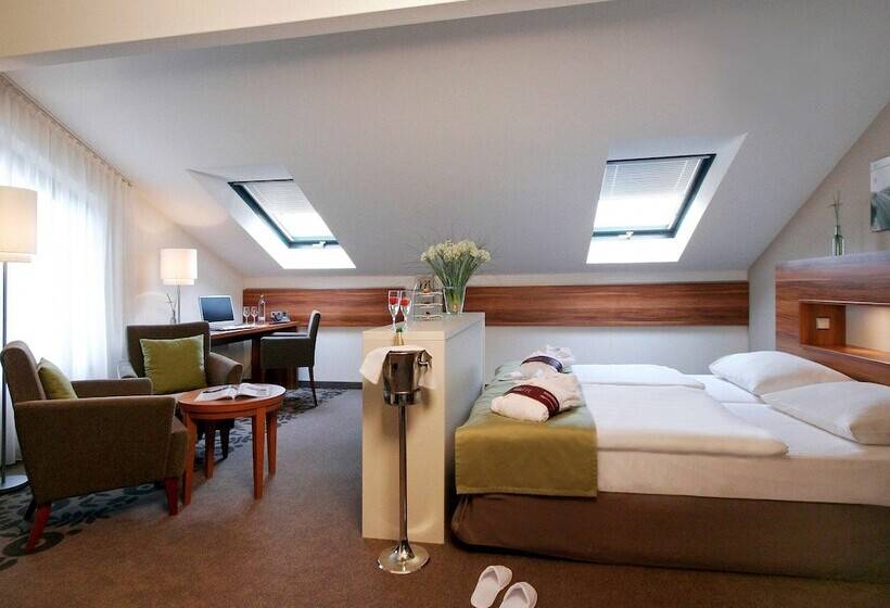 Люкс Superior, Mercure Tagungs  & Landhotel Krefeld