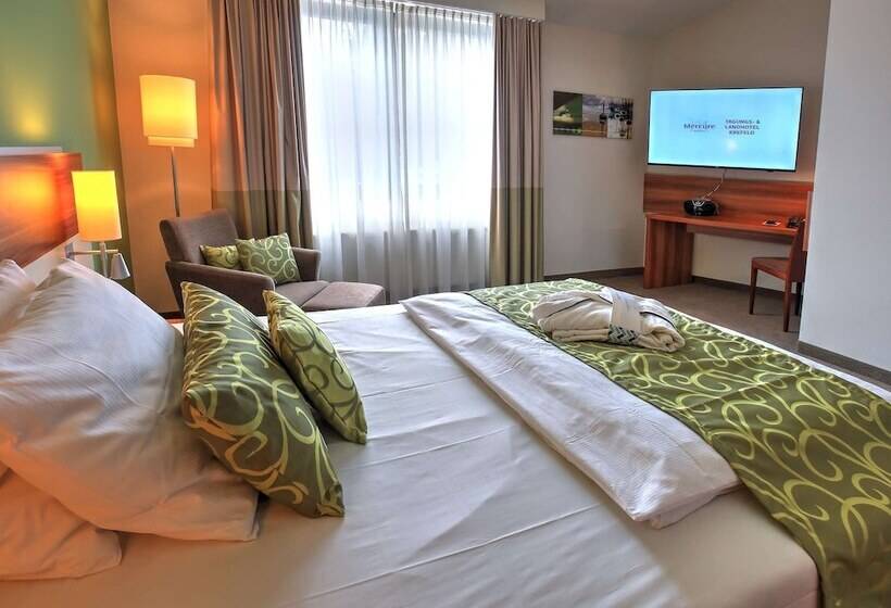 Номер Superior, Mercure Tagungs  & Landhotel Krefeld
