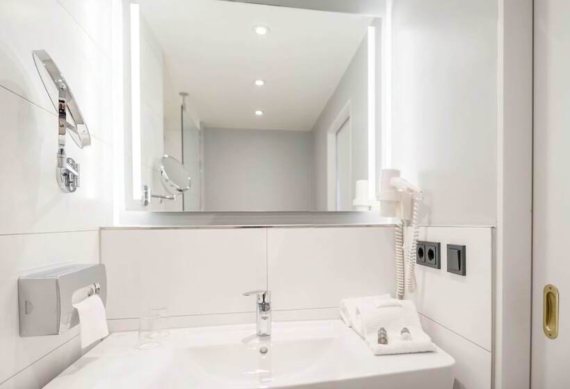 غرفة ديلوكس, Ramada By Wyndham Flensburg City