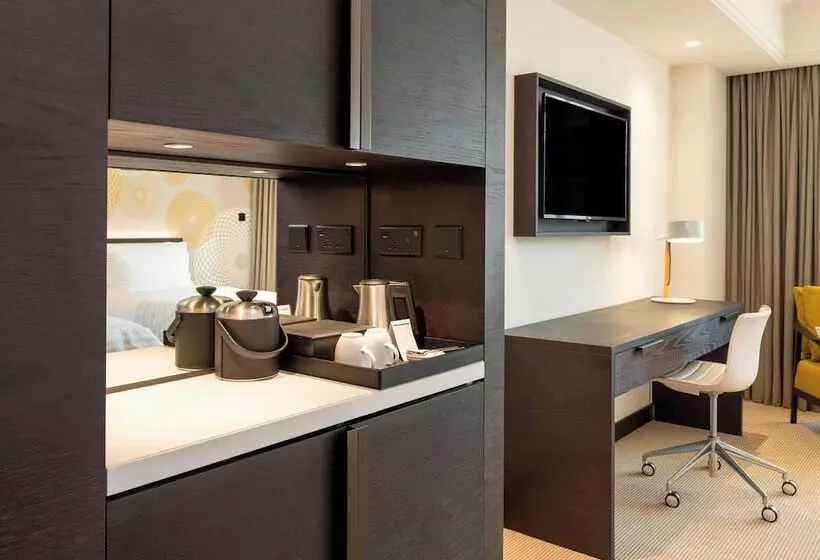 اتاق لوکس با بالکن, Le Royal Meridien Beach Resort & Spa Dubai