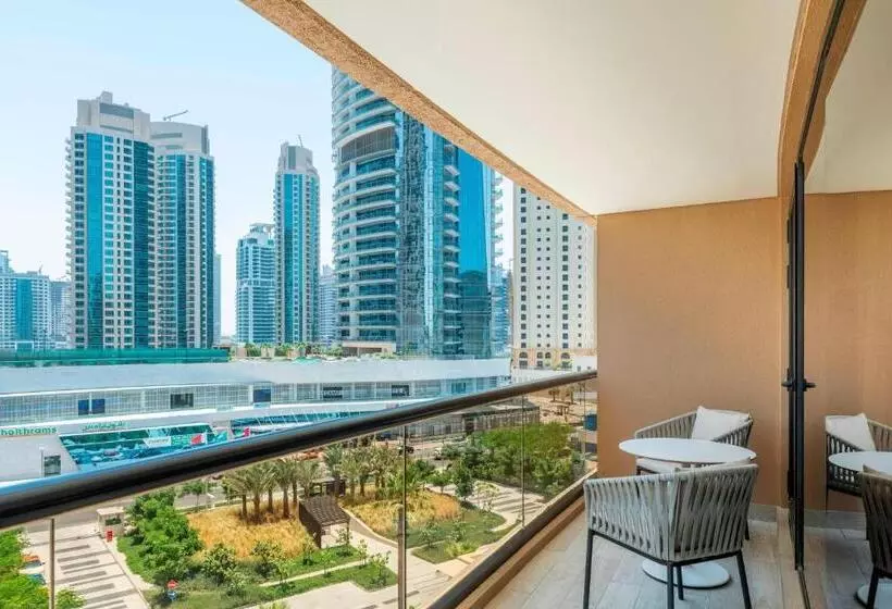 اتاق لوکس با چشم‌انداز شهر, Le Royal Meridien Beach Resort & Spa Dubai