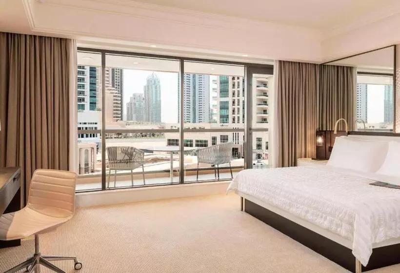 Deluxe Suite King Bed, Le Royal Meridien Beach Resort & Spa Dubai