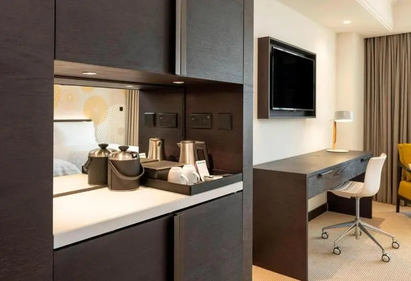 اتاق لوکس با بالکن, Le Royal Meridien Beach Resort & Spa Dubai
