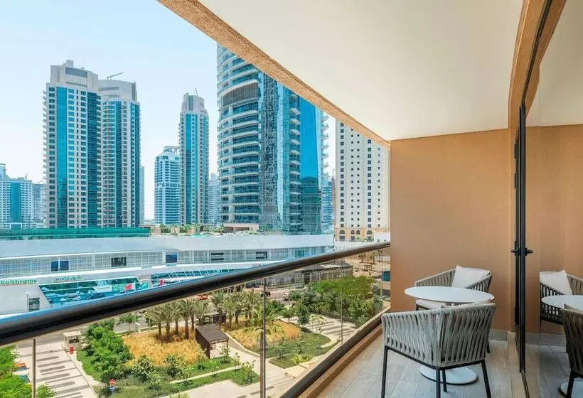 اتاق لوکس با چشم‌انداز شهر, Le Royal Meridien Beach Resort & Spa Dubai