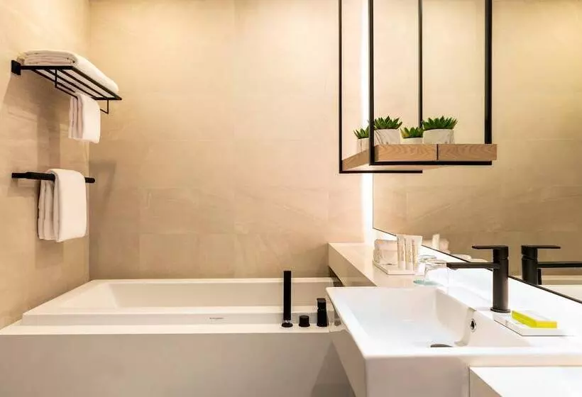 اتاق رویال, Le Royal Meridien Beach Resort & Spa Dubai