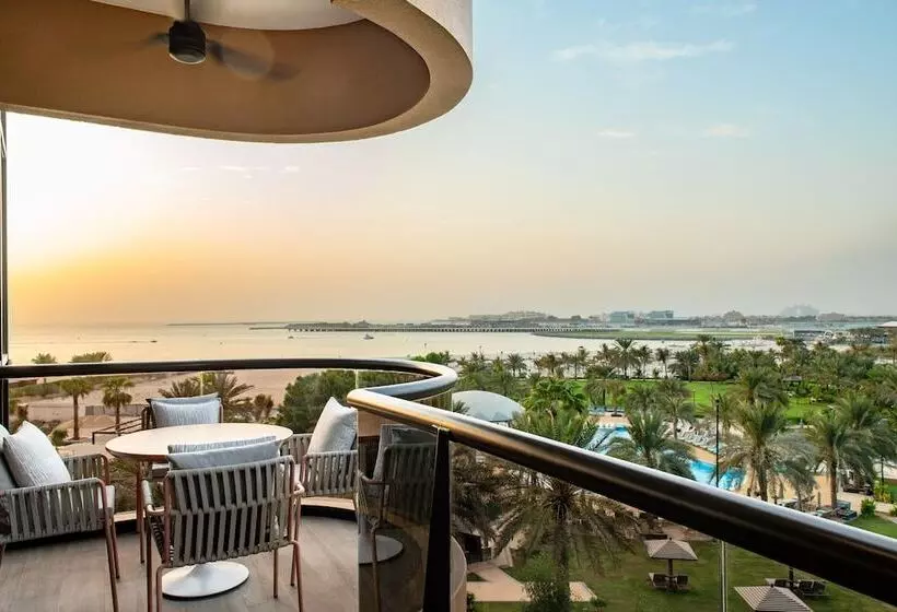 سوئیت رویال, Le Royal Meridien Beach Resort & Spa Dubai