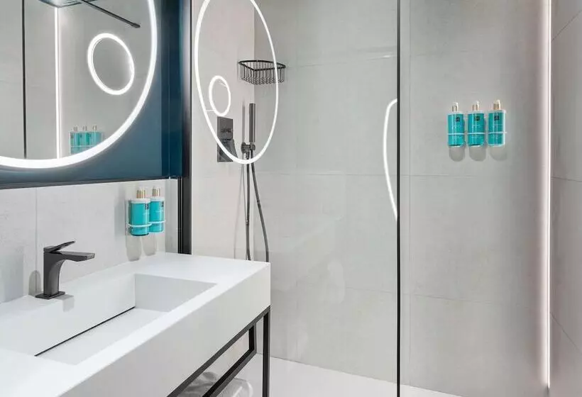 Standard-huone Parivuode, Novotel Caserta Sud