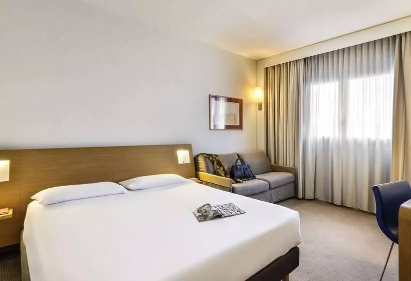 Standard-huone Parivuode, Novotel Caserta Sud