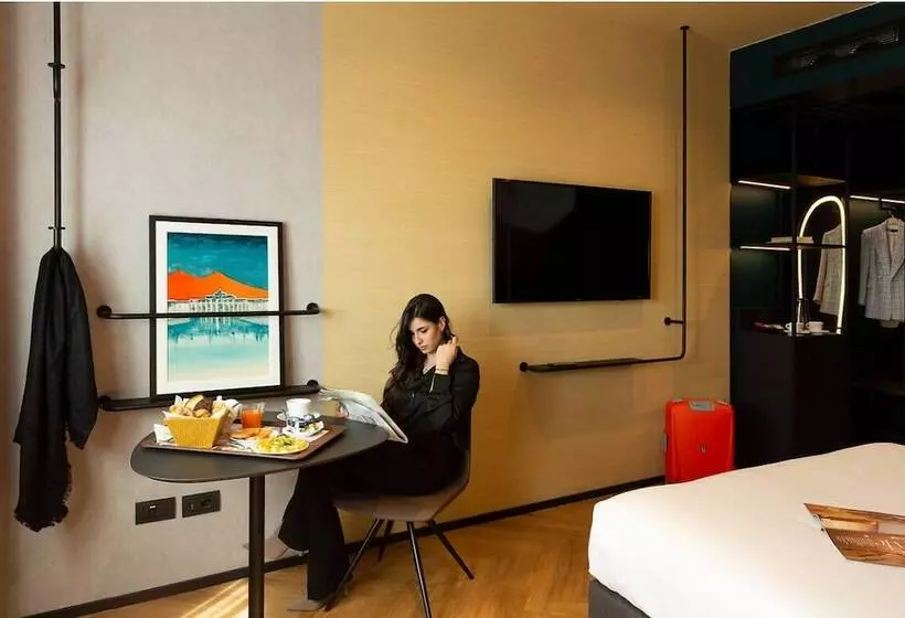 Superior-huone, Novotel Caserta Sud