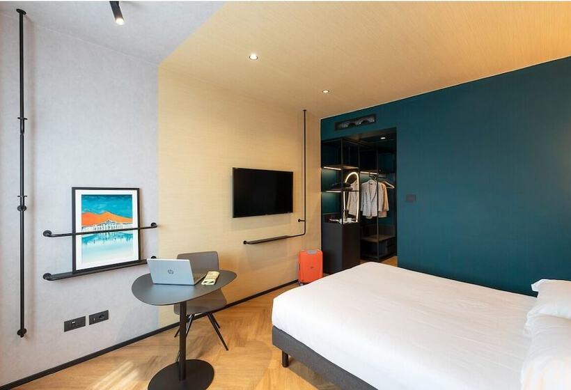 Номер Superior, Novotel Caserta Sud