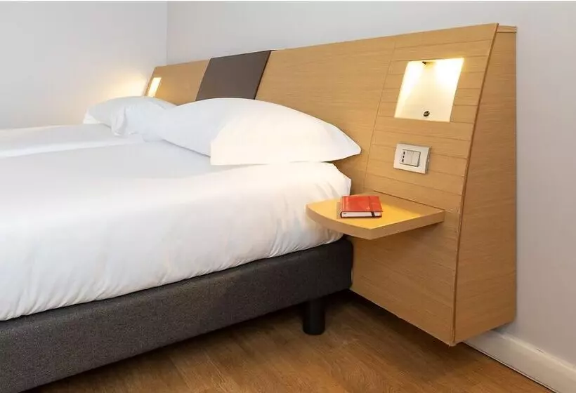 Standard-huone, Novotel Caserta Sud