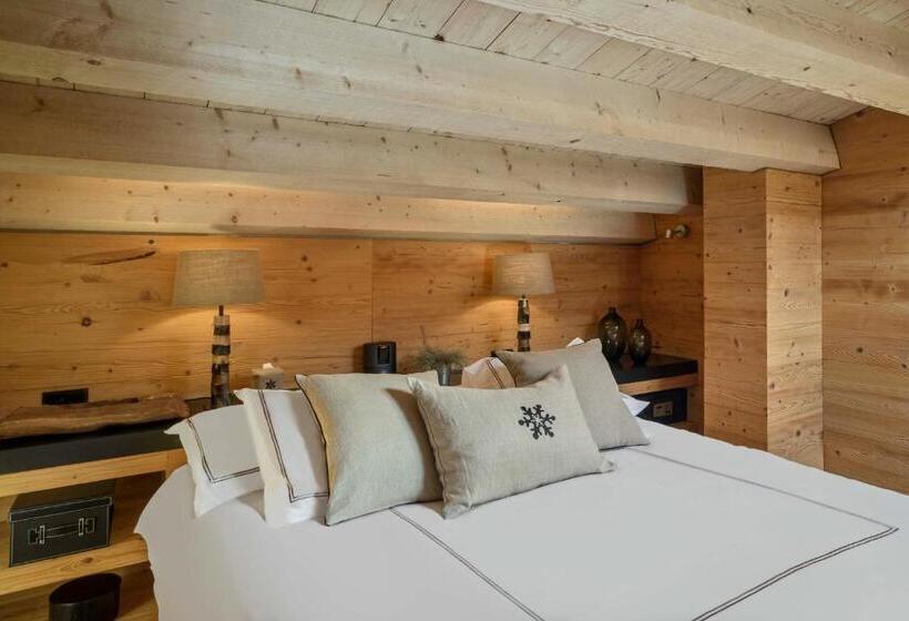 ジュニアスイート, Unique Hotel Post