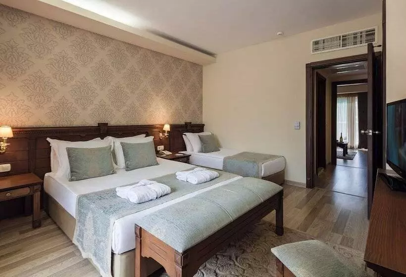 سوییت جونیور, Club Hotel Turan Prince World   Kids Concept