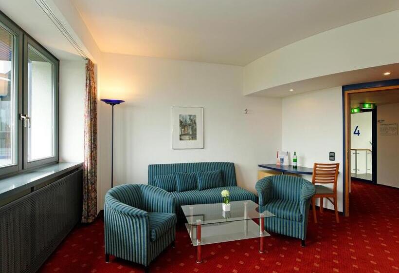 חדר סטנדרט יחיד, Carat