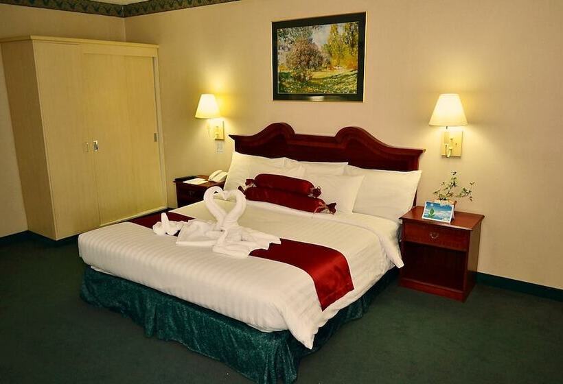 חדר דלוקס, Days Hotel Batangas