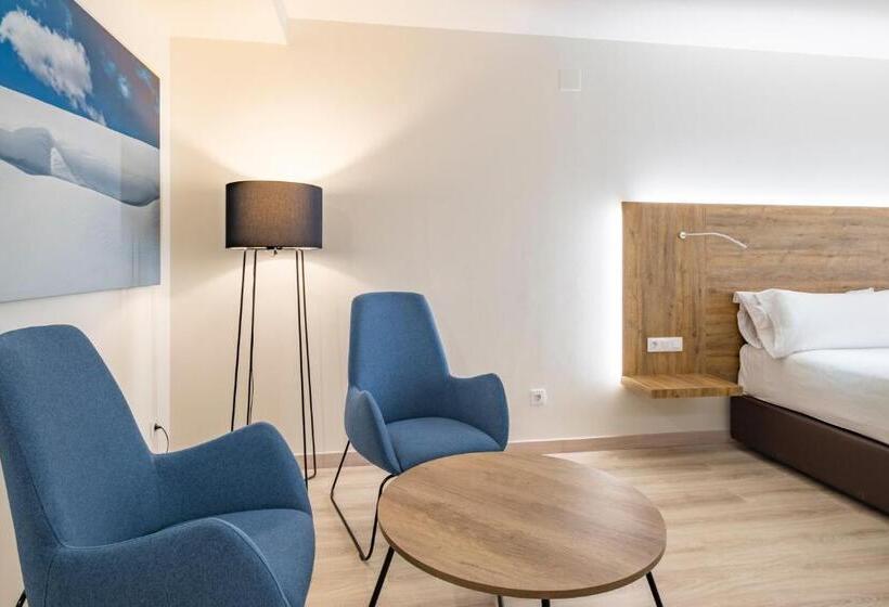 اتاق لوکس خانوادگی, Exe Prisma