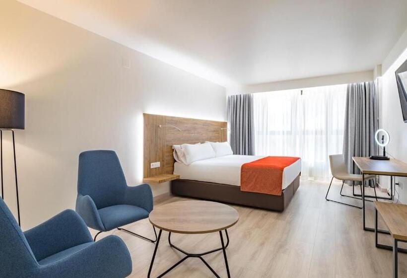 اتاق لوکس سه تخته, Exe Prisma