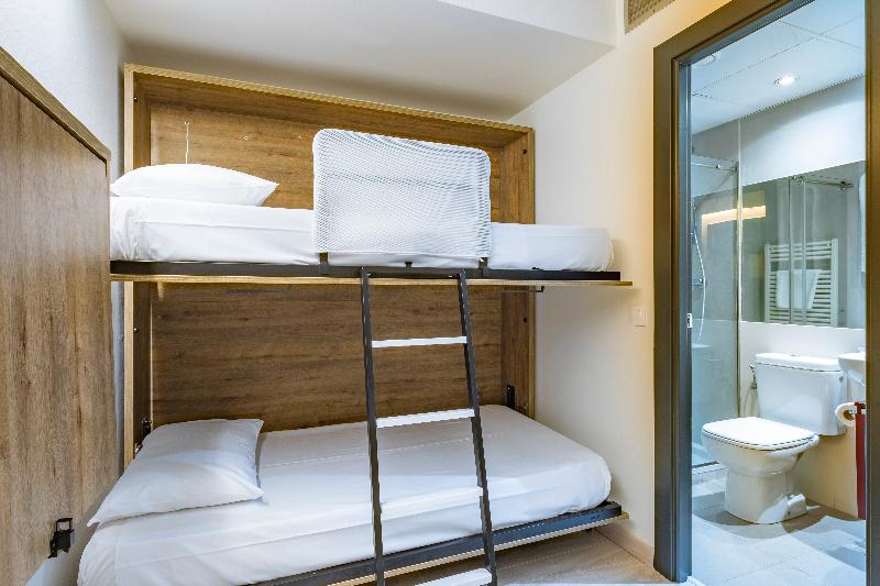 اتاق لوکس چهار تخته, Exe Prisma