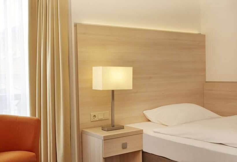 Номер Superior, H+ Hotel Limes Thermen Aalen