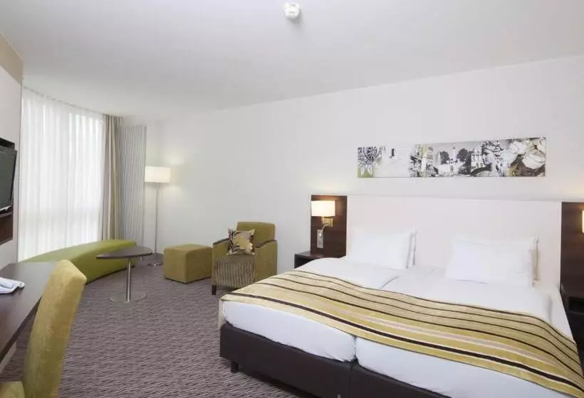 スタンダードルーム, Holiday Inn Munich Unterhaching, An Ihg