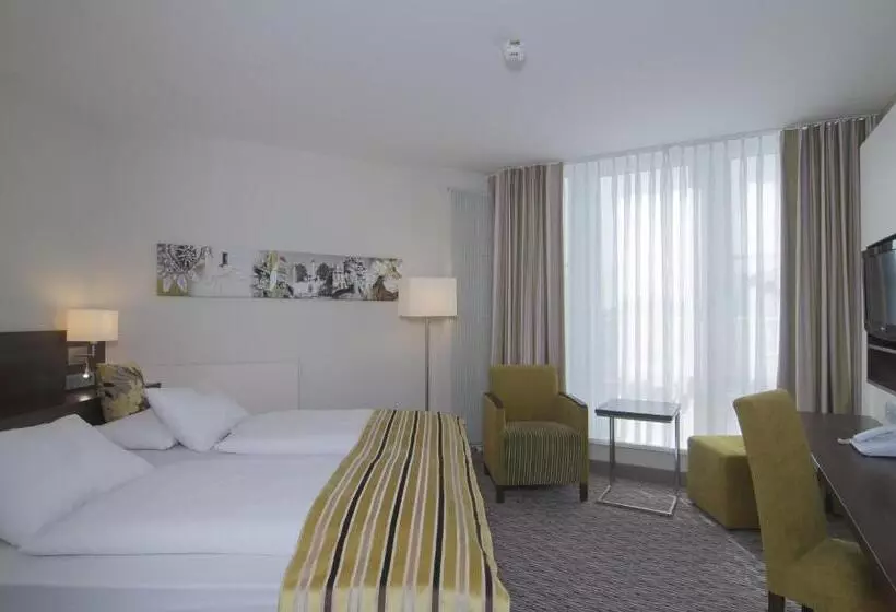 スタンダードルーム, Holiday Inn Munich Unterhaching, An Ihg
