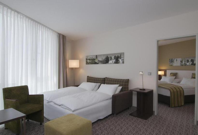 Стандартный Номер Кровать Кинг, Holiday Inn Munich Unterhaching, An Ihg