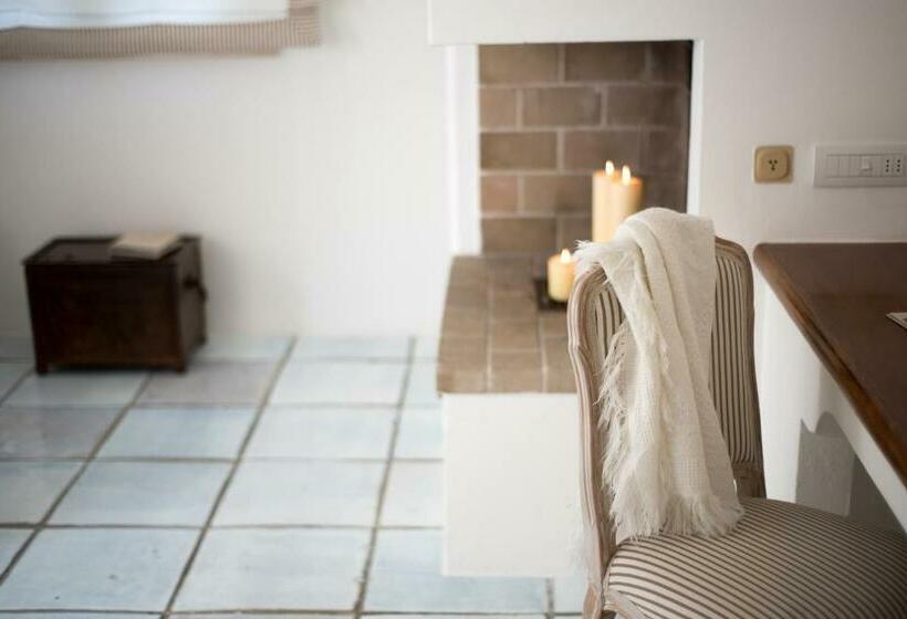 Полулюкс, Masseria Il Melograno