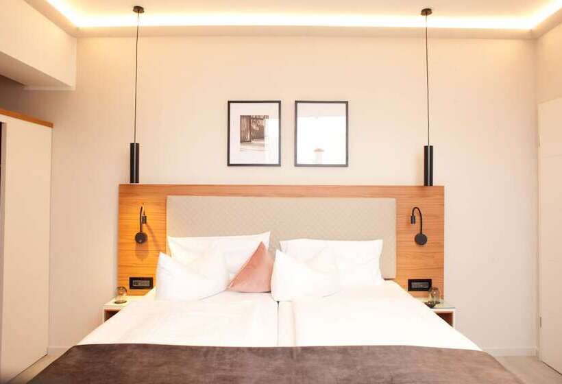 غرفة قياسية, Schweriner Hof