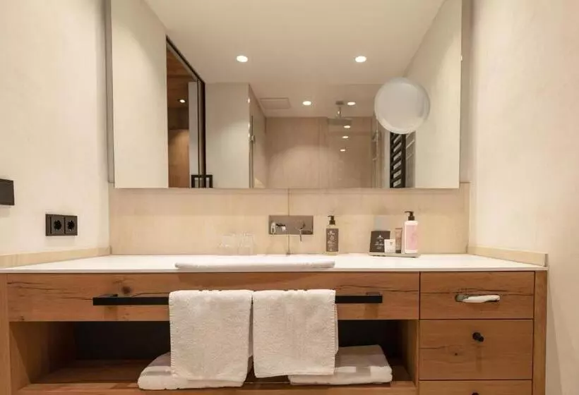 Habitación Deluxe con Balcón, Sonnenhof