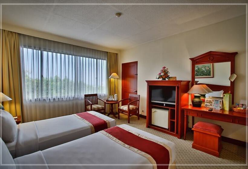 デラックスルーム, The Jayakarta Suites Bandung