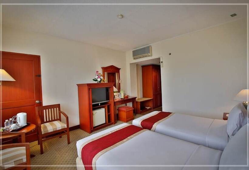 デラックスルーム, The Jayakarta Suites Bandung