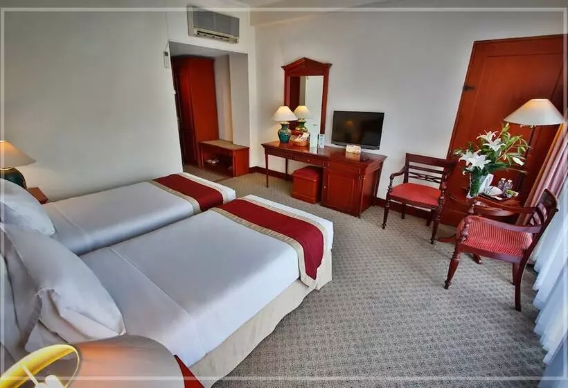 اتاق اجرایی, The Jayakarta Suites Bandung