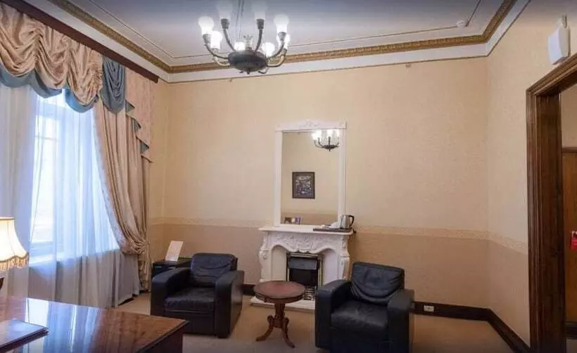 クラブスイート, Legendary Hotel Sovietsky