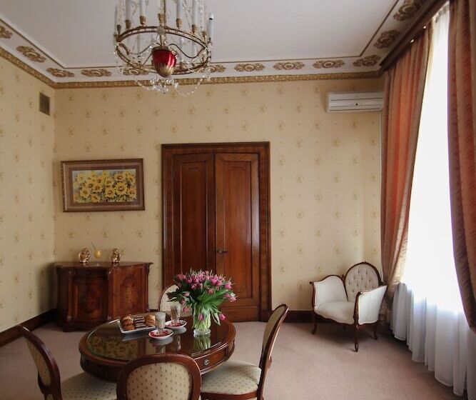 1ベッドルームアパートメント, Legendary Hotel Sovietsky