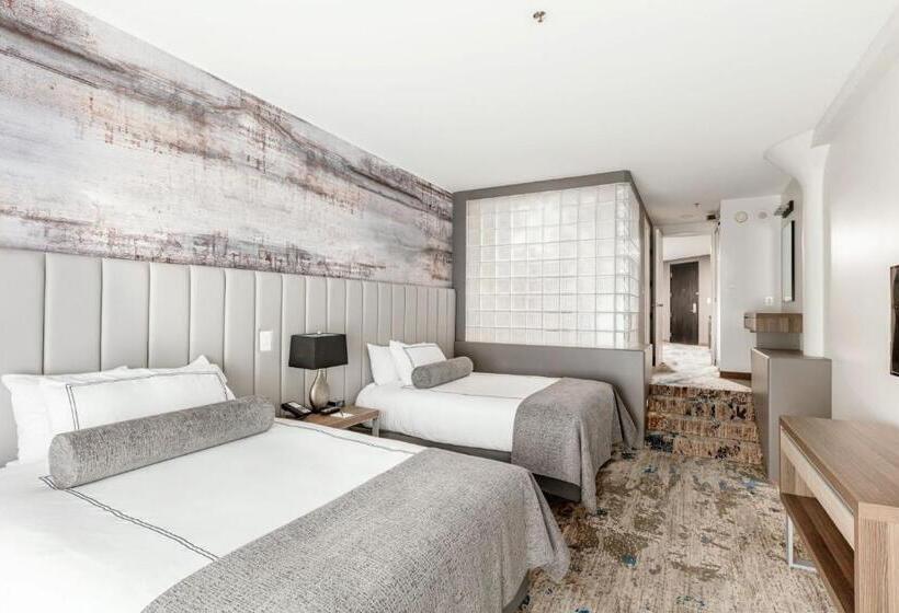 סוויטה, Atheneum Suite