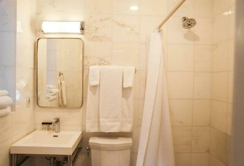 家庭套房, Belleclaire Central Park