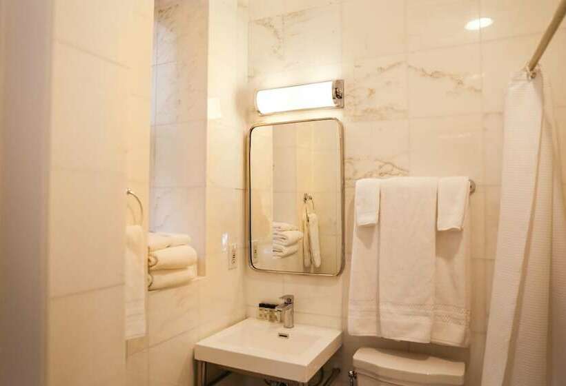 家庭套房, Belleclaire Central Park