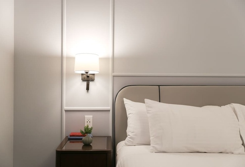 标准间, Belleclaire Central Park