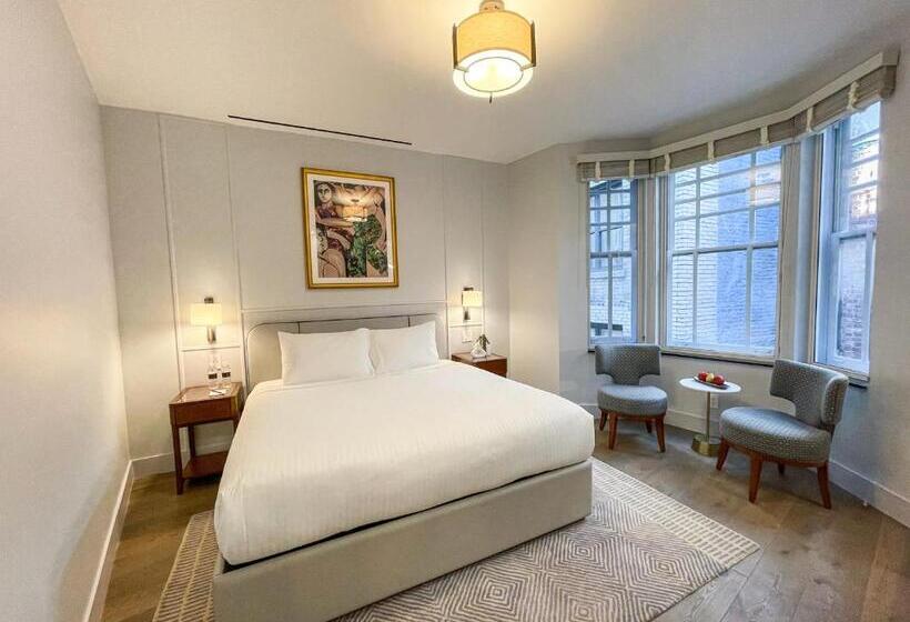 سوئیت ریاست جمهوری سه خوابه, Belleclaire Central Park