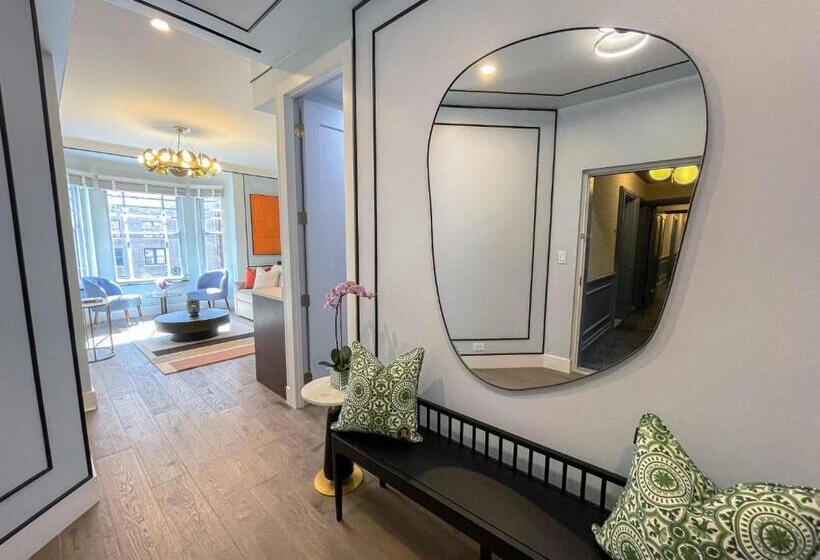 三居室总统套房, Belleclaire Central Park